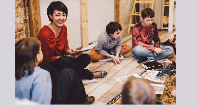 Алиса в стране… биографических историй?