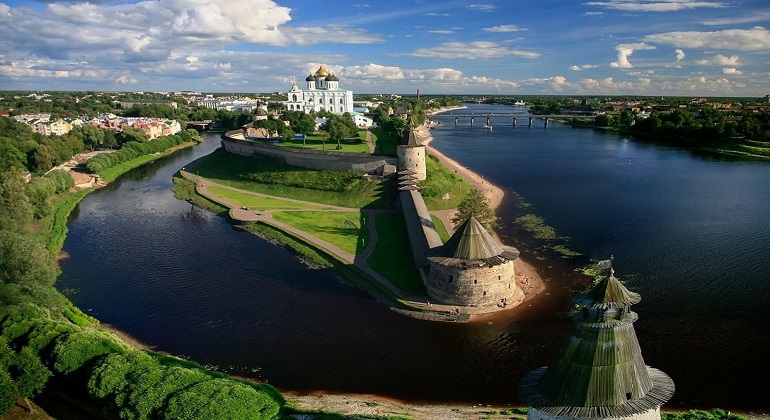 Видеогид «Путешествие по городам России» Видеогид «Путешествие по городам России»