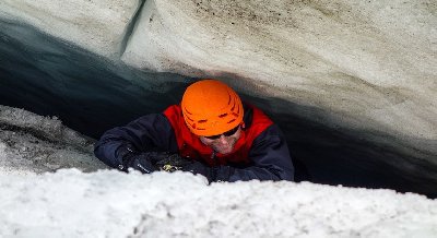 Лекция «Спасение (эвакуация) пострадавшего из пещеры» 