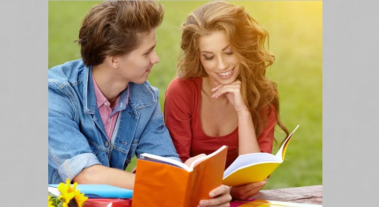 Книжная выставка «Heureux ensemble» Книжная выставка «Heureux ensemble»