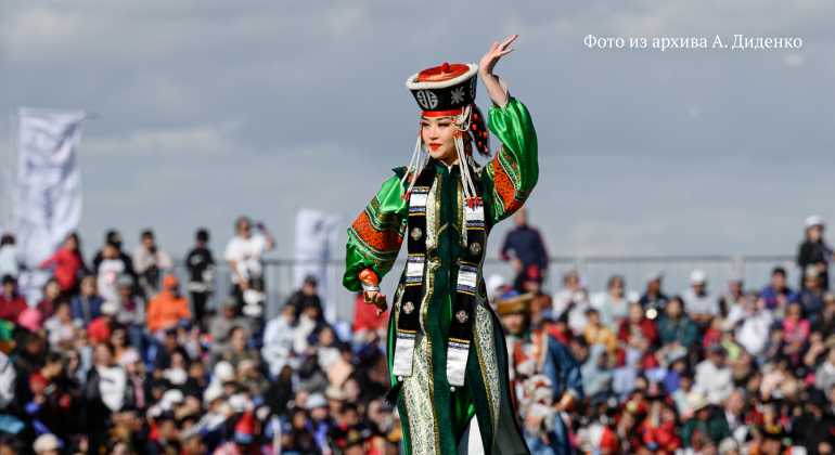 Авторская экскурсия по выставке «Кочевник» Авторская экскурсия по выставке «Кочевник»
